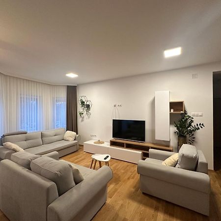 House Forest Queen Smoljanac Bagian luar foto