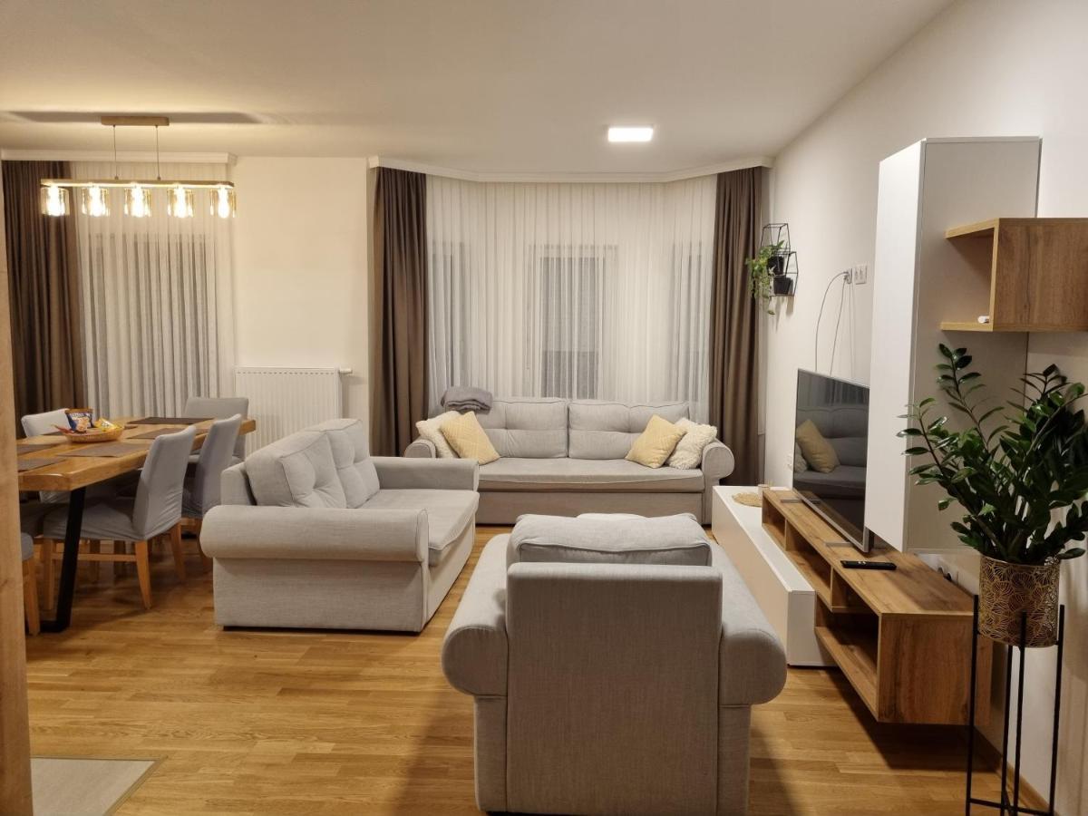 House Forest Queen Smoljanac Bagian luar foto